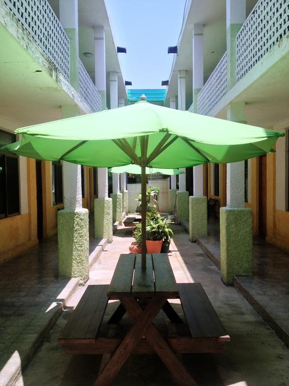 Hotel San Lorenzo Barra de Navidad Exteriör bild